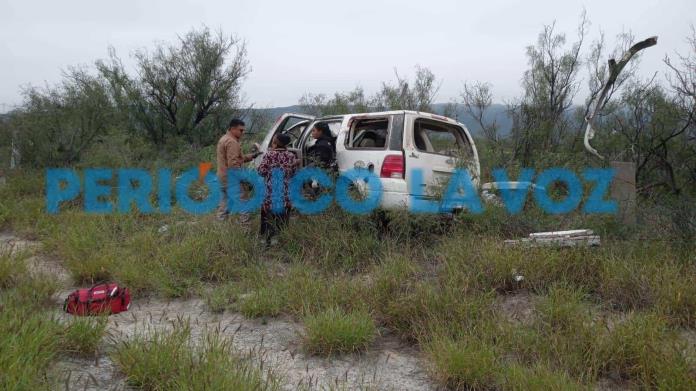 Mueren dos en volcadura en la carretera federal 57 Mueren dos en volcadura en la carretera federal 57