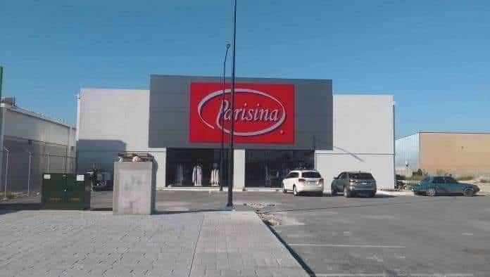 Zafarrancho en tienda de telas