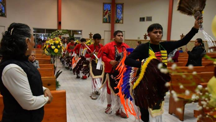 ¡CON MÚSICA Y BAILE! Arrancan las fiestas del santo patrono San Andrés Apóstol en Nava