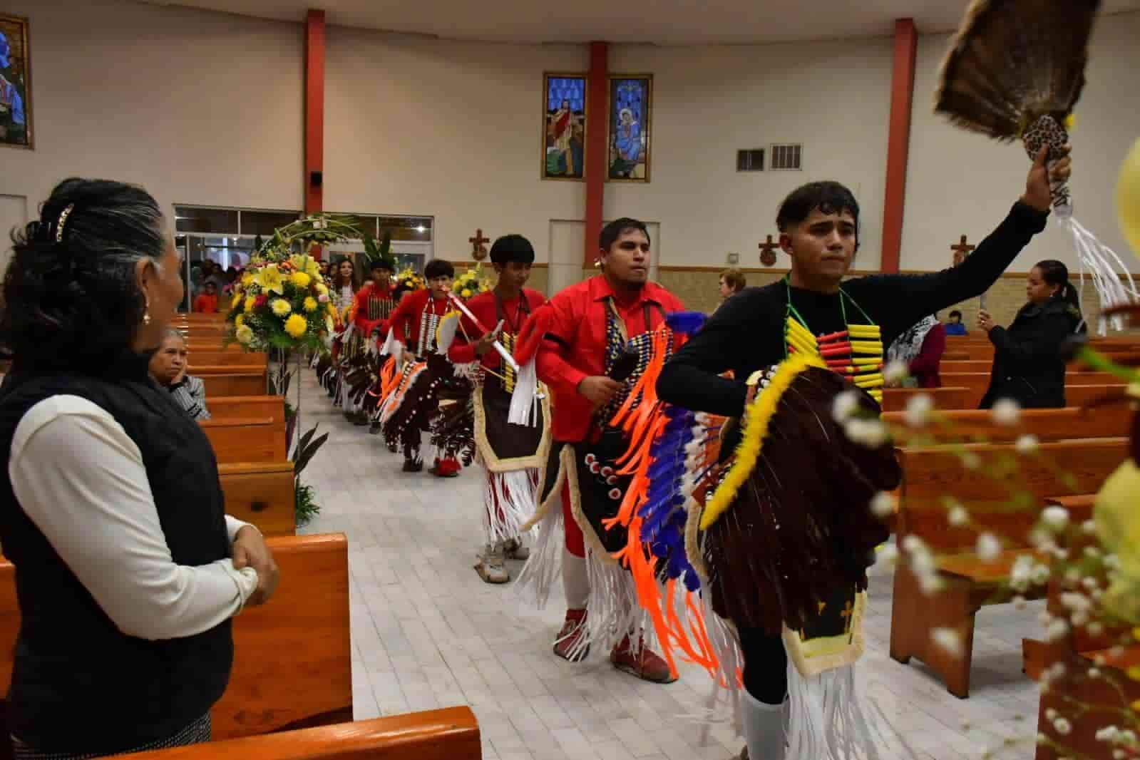 ¡CON MÚSICA Y BAILE! Arrancan las fiestas del santo patrono San Andrés Apóstol en Nava