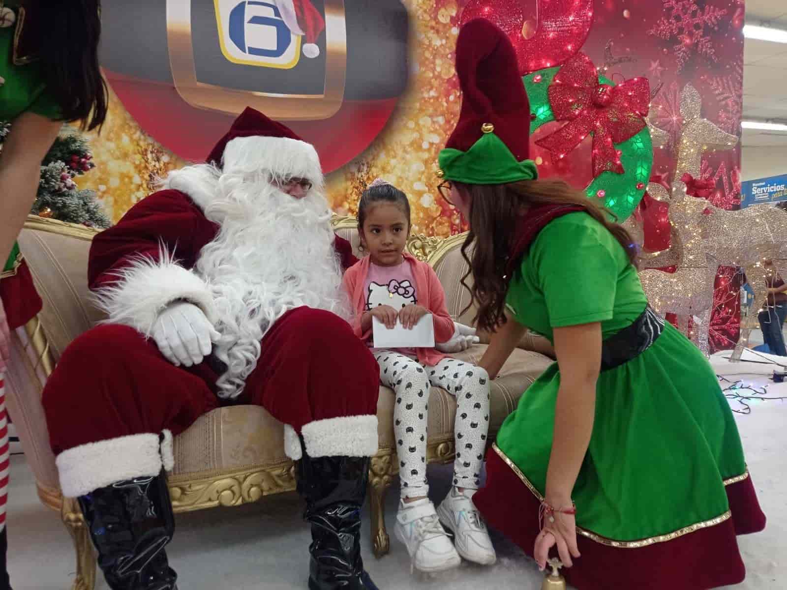 Llega Santa a Súper Gutiérrez