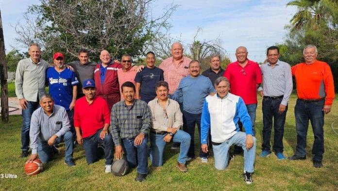 Se reúnen basquetbolistas de antaño