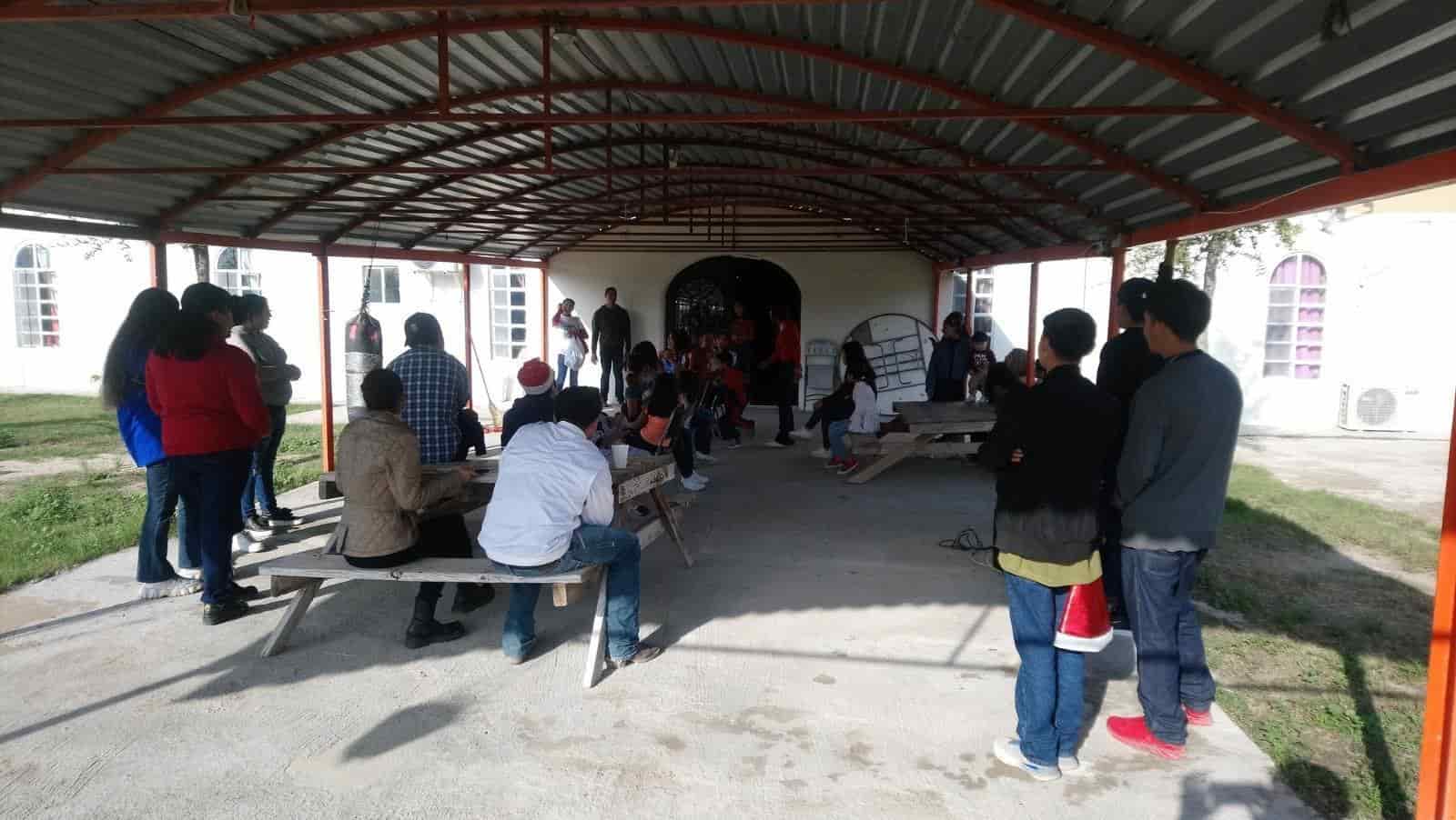 ¡Realizan fiesta navideña en la Casa Hogar Misericordia de Nava!