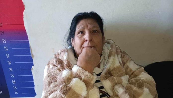 Le roban su pensión de 65 y Más a María