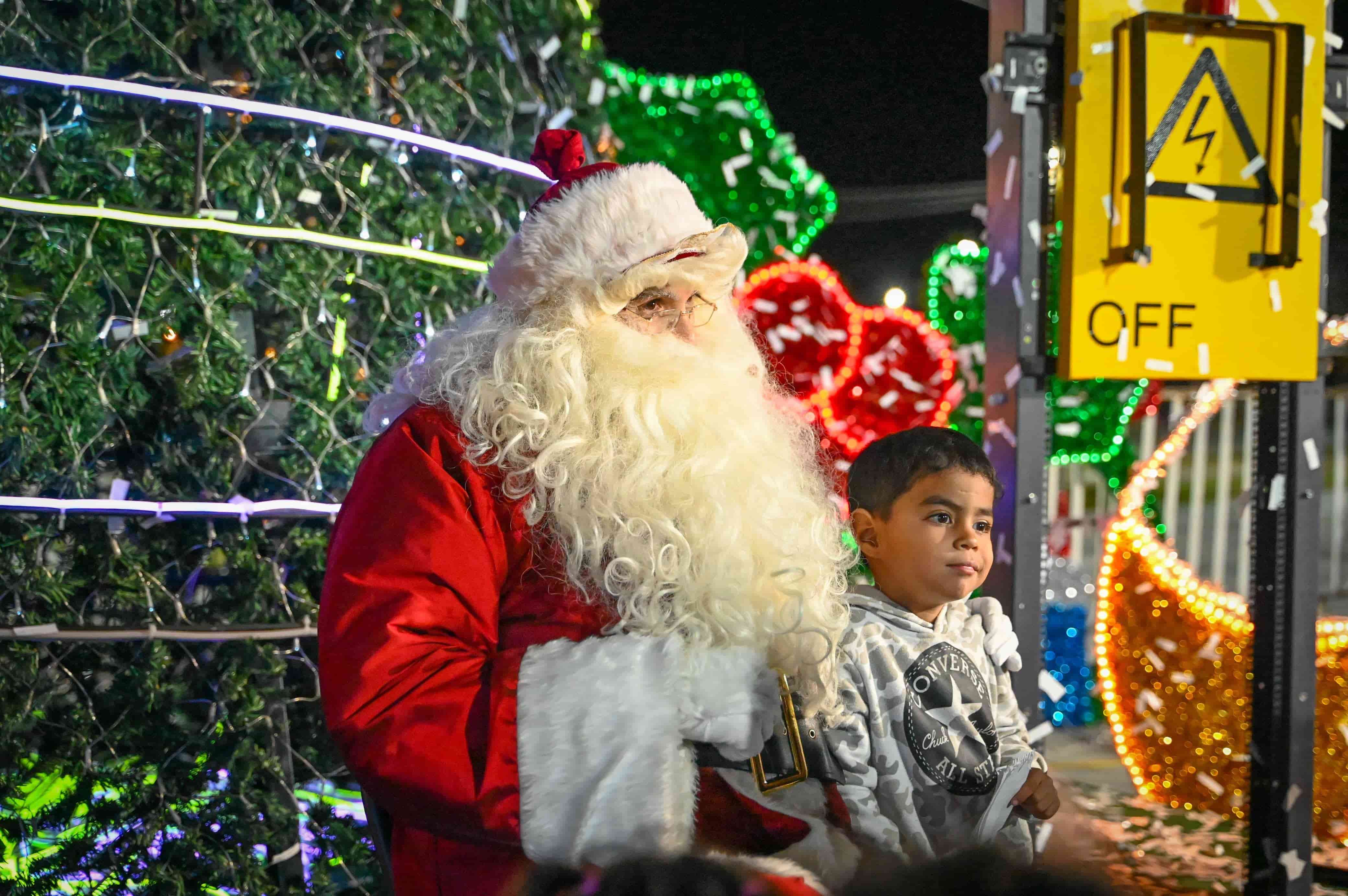 Hoy en San Buena es el desfile navideño