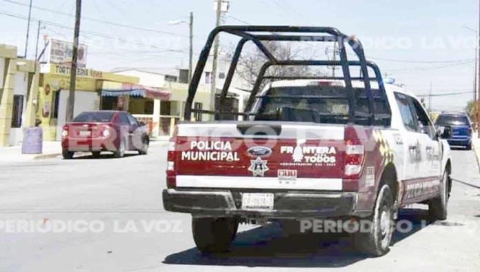 Le saca ‘fusca’ a conductor en pleno bulevar Juárez