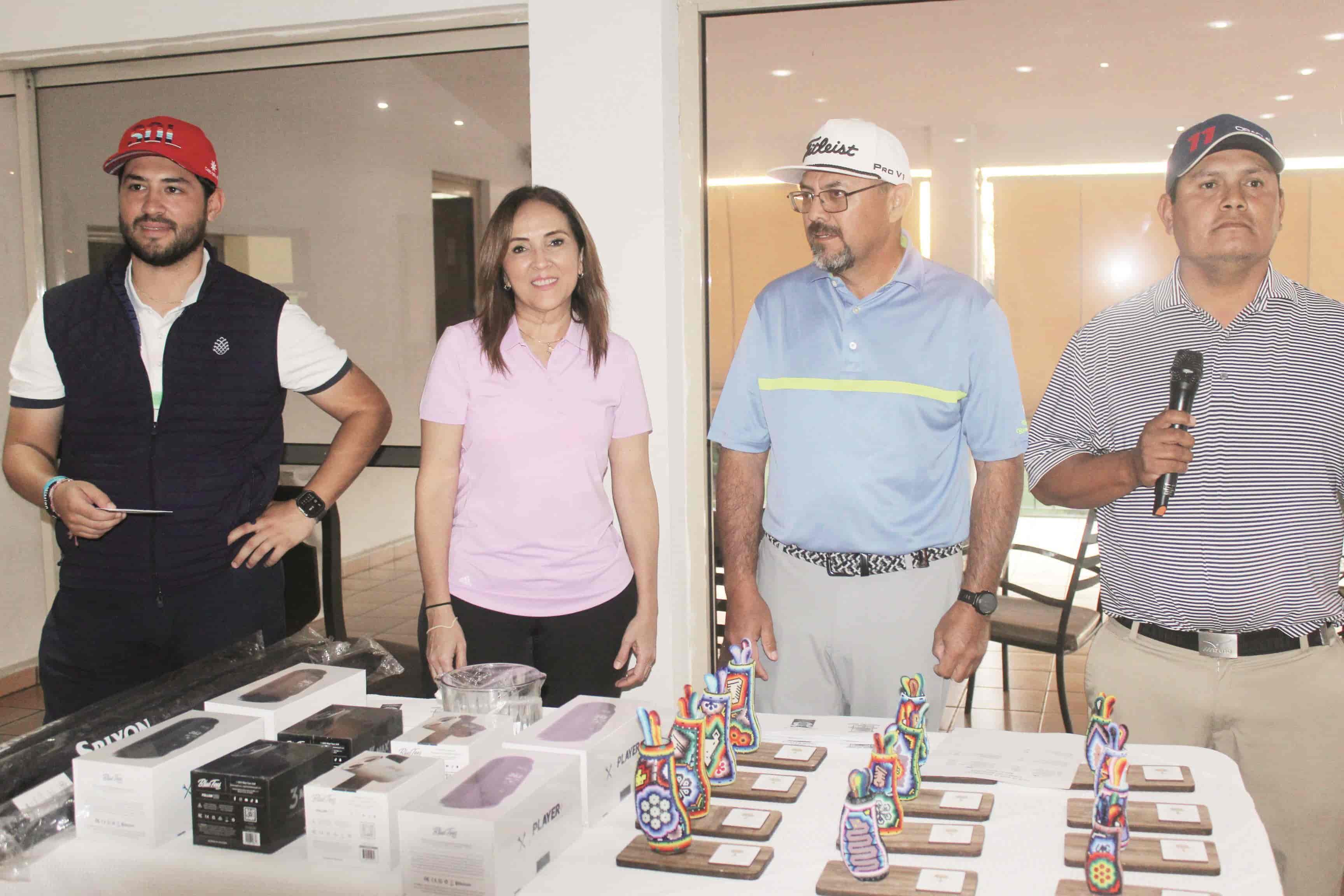 Triunfaron en Torneo de Golf  Go-Go