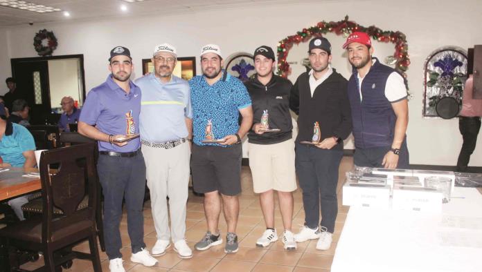 Triunfaron en Torneo de Golf  Go-Go