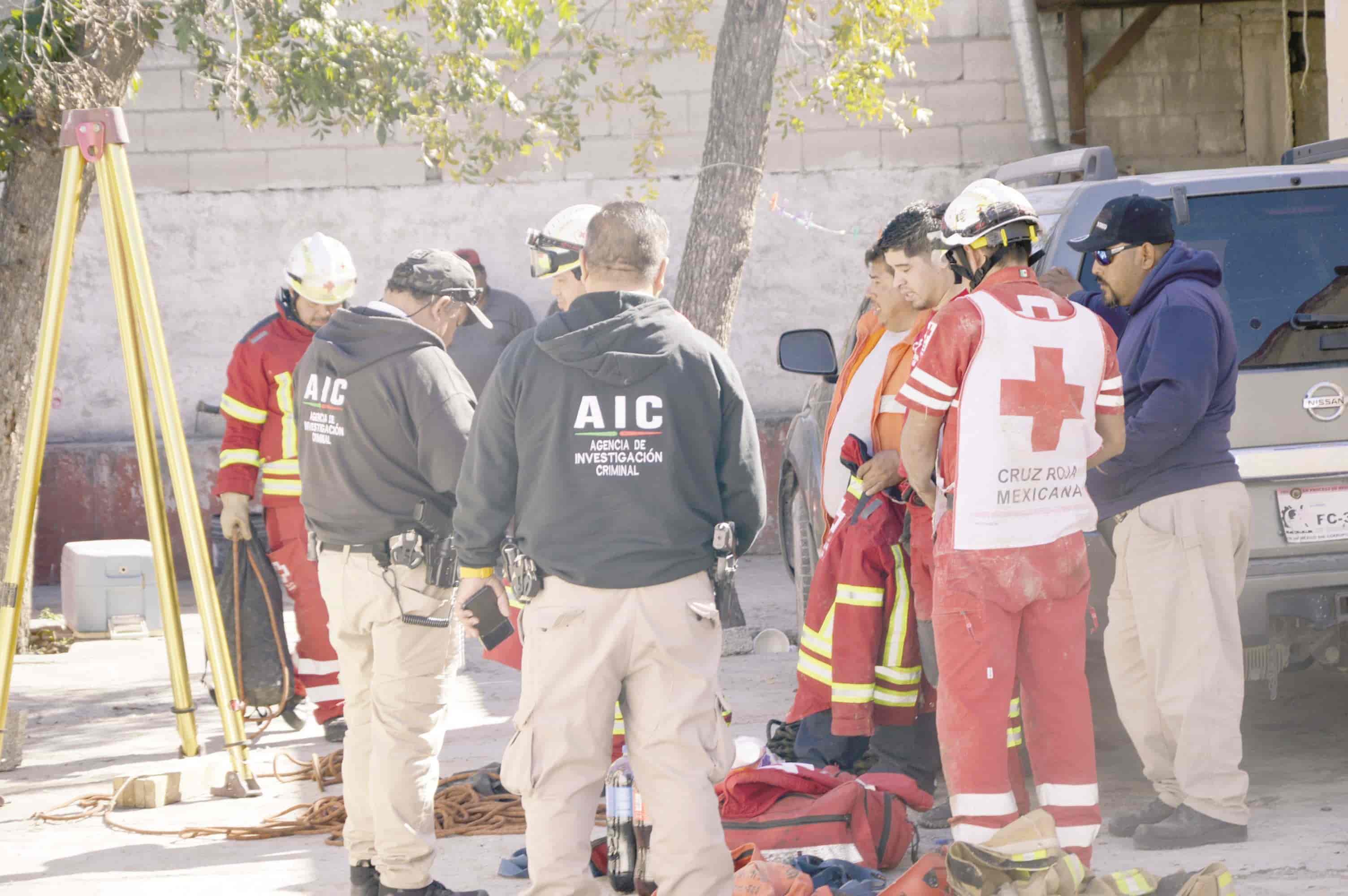 Cae en noria de 15 metros