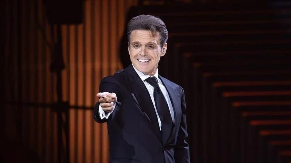 Conoce las fechas de la preventa oficial de boletos de Luis Miguel