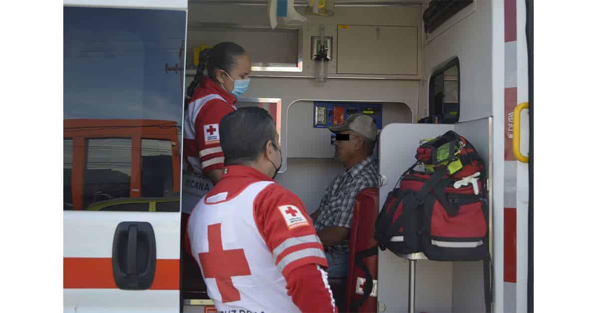 Se mete paisano en contra y choca por culpa del GPS