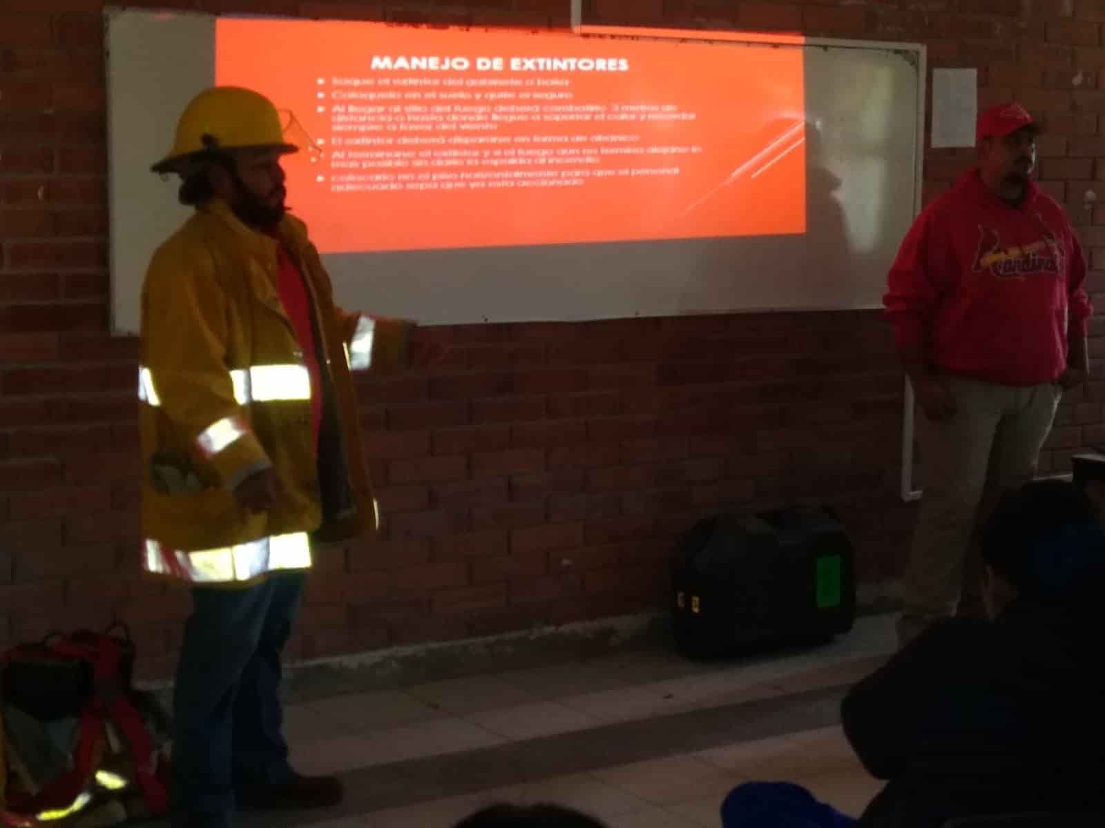 Buscan bomberos prevenir incendios
