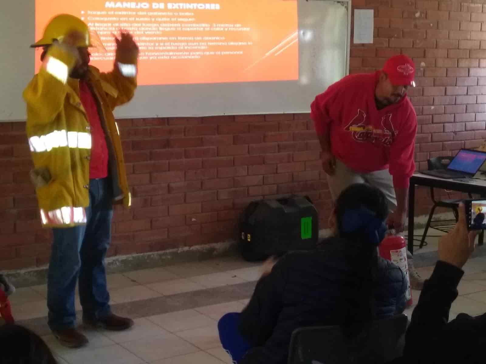 Buscan bomberos prevenir incendios