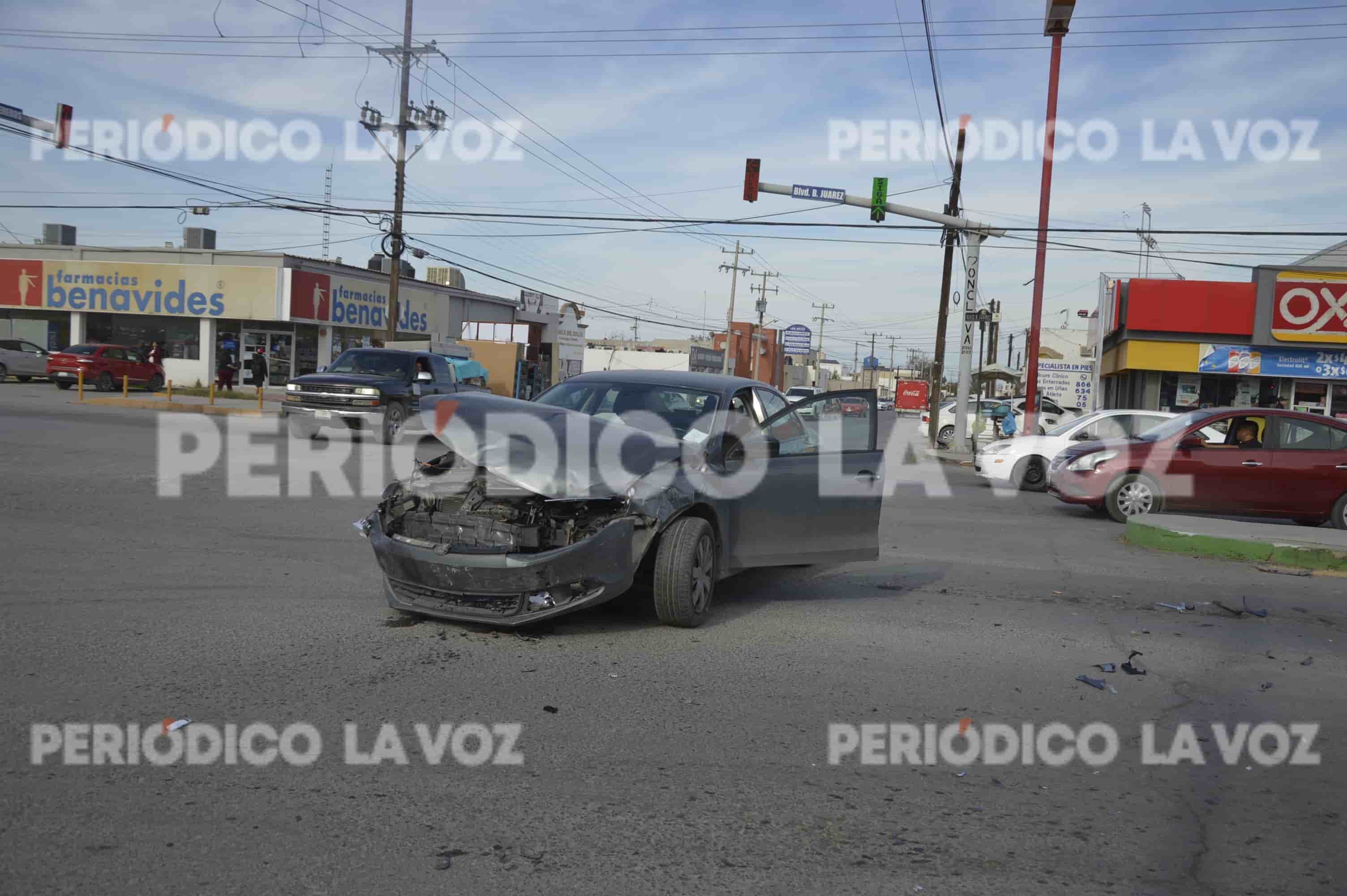 Se mete paisano en contra y choca por culpa del GPS