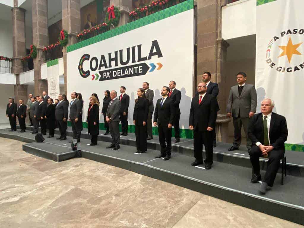 Anuncia Manolo Jiménez Salinas parte de su equipo 