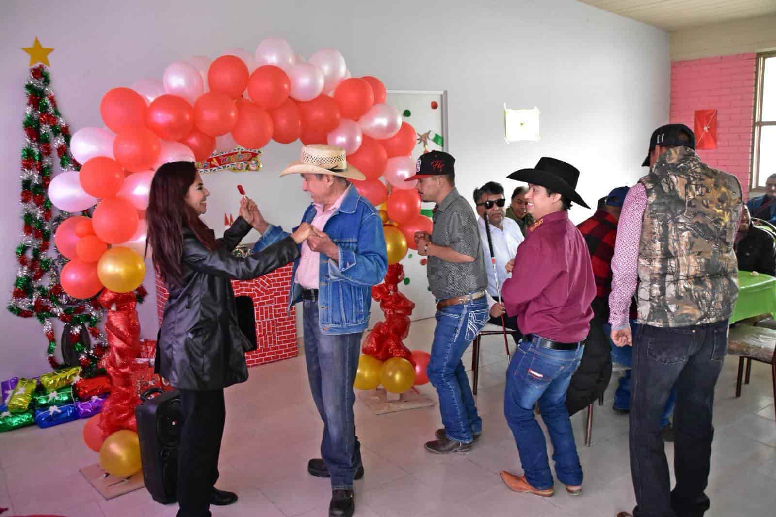 Celebran en Cuatro Ciénegas posada inclusiva