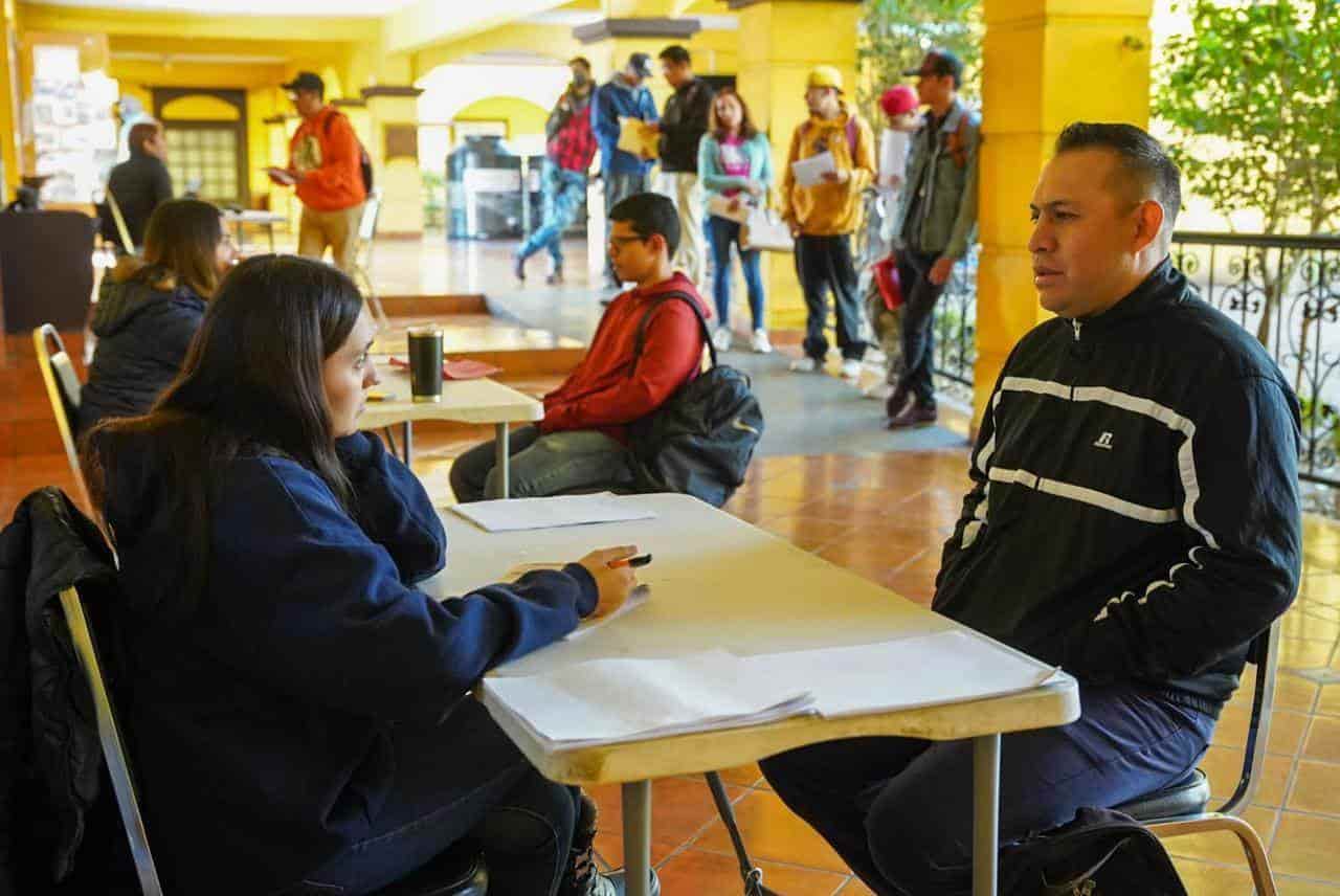 Alistan convenios en tianguis del empleo 