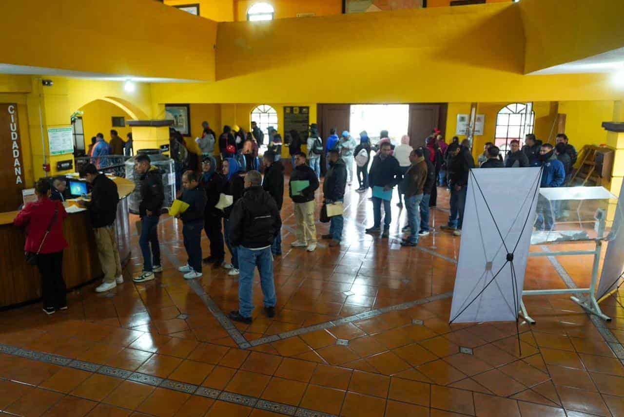 Alistan convenios en tianguis del empleo 