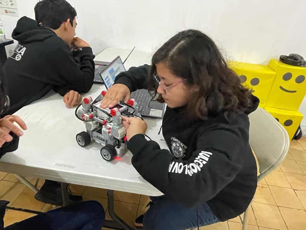 Gana Monclova Feria de Ciencias