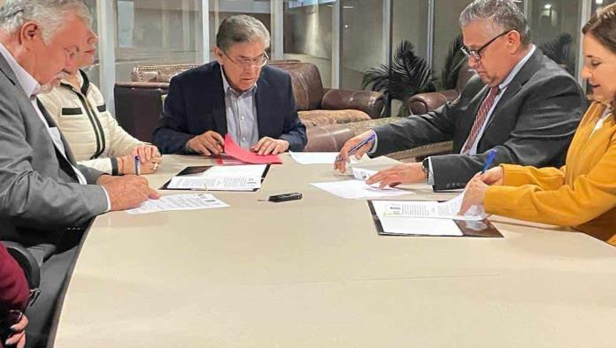 Firma UAdeC convenio con Universidad de Enfermería