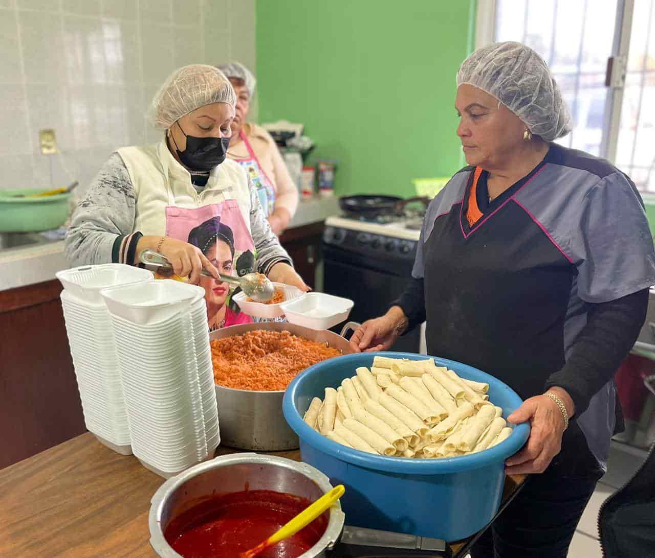 Visita Alcalde a cocina del DIF