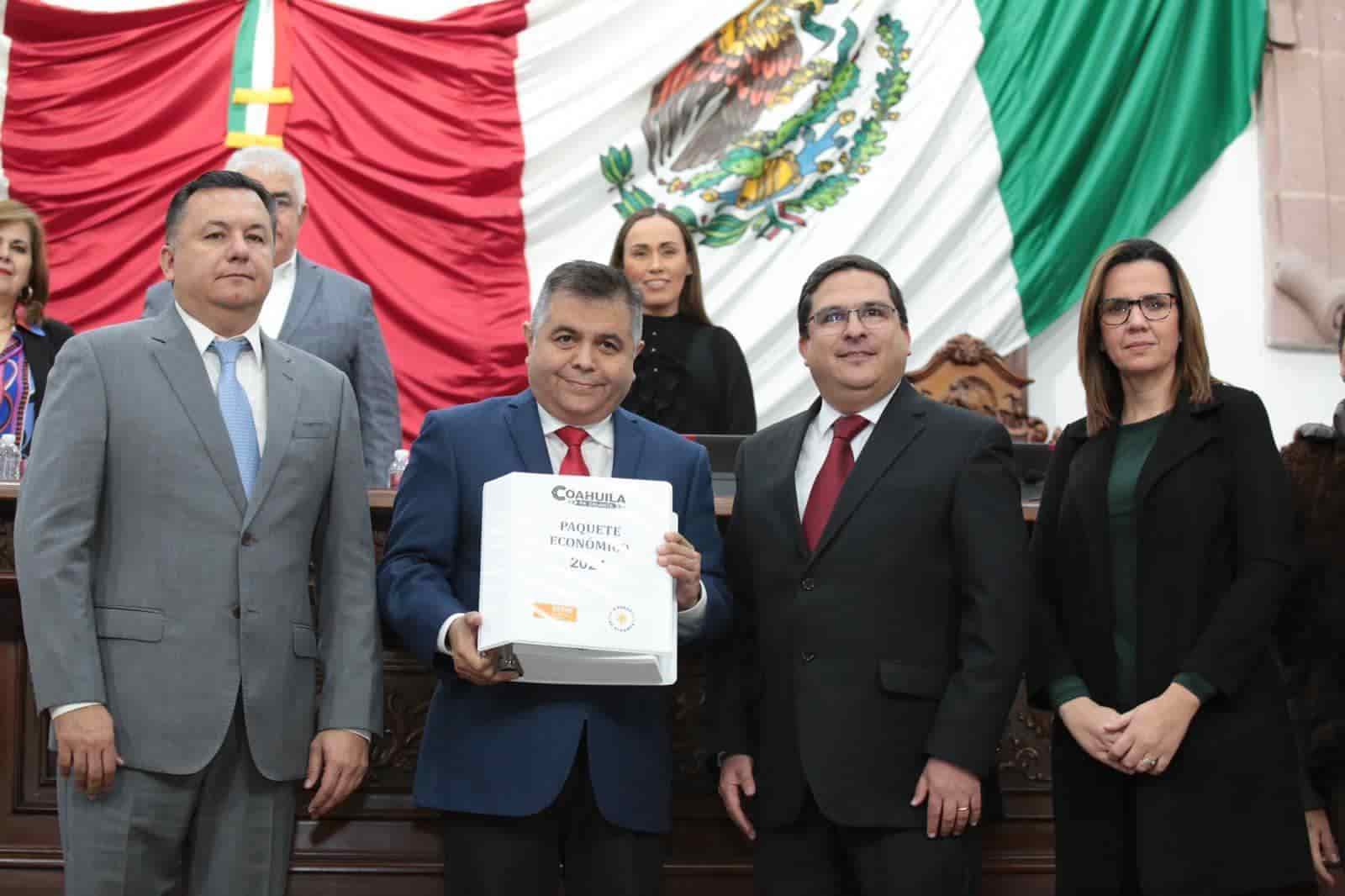 Presenta Gobierno Paquete Fiscal 2024