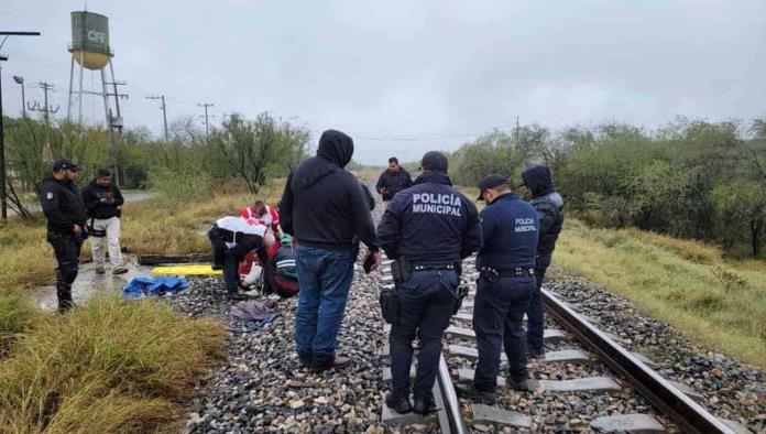 Venezolana terminó con pierna derecha semi amputada por el tren.