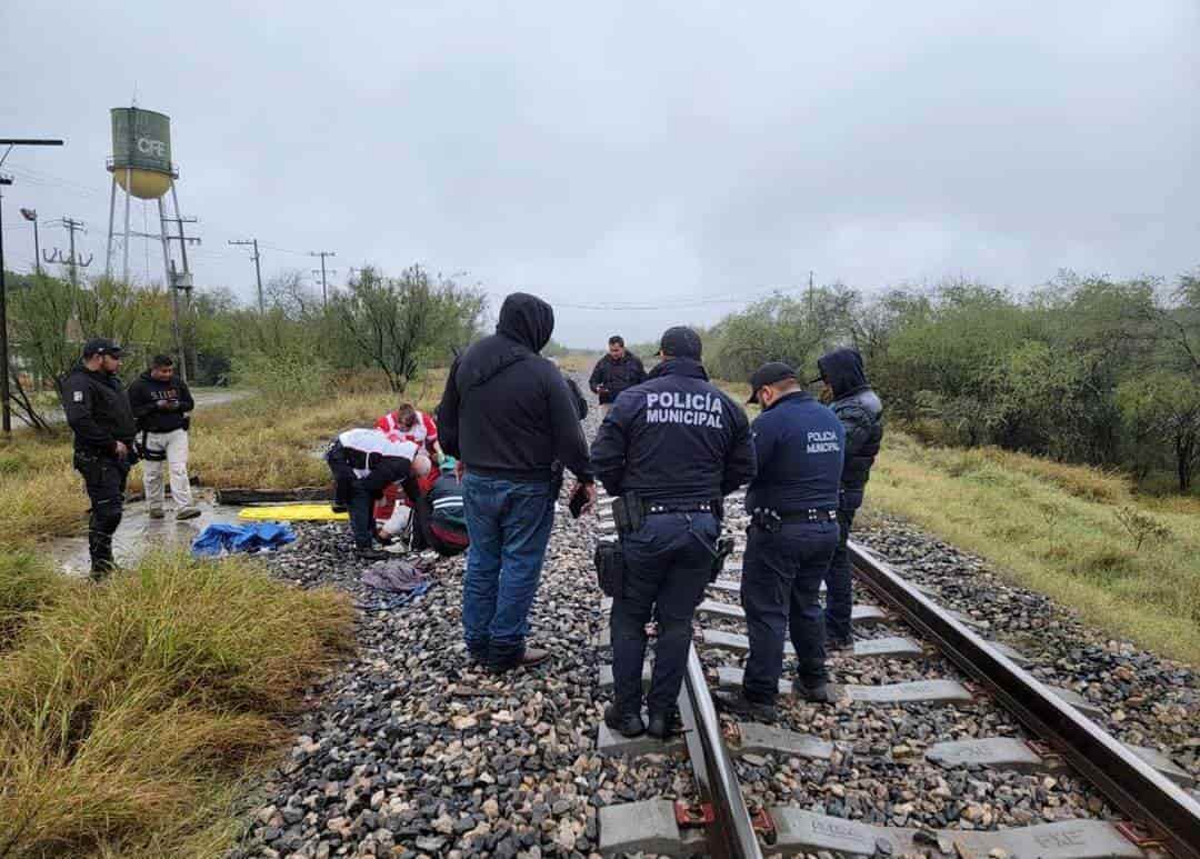 Venezolana terminó con pierna derecha semi amputada por el tren.