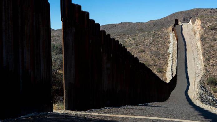 Arizona envía a la Guardia Nacional a la frontera por la llegada de migrantes