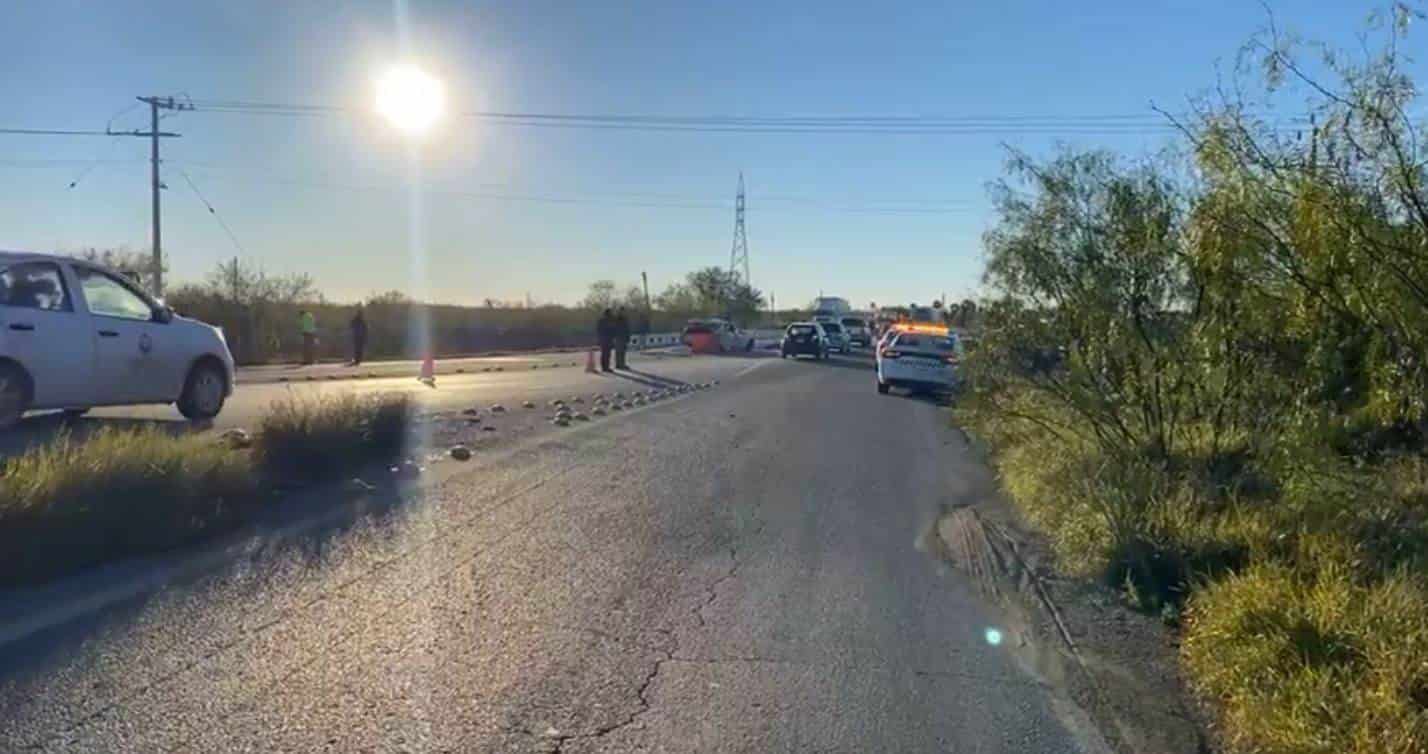 MUERE en terrible VOLCADURA sobre la carretera Allende-Morelos