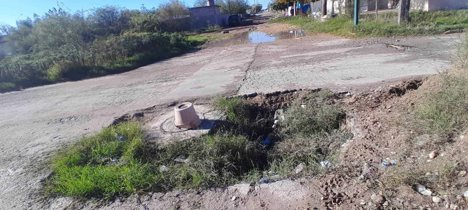 ¡CALLE INTRANSITABLE! Vecinos de la 24 de Agosto piden ayuda a las autoridades