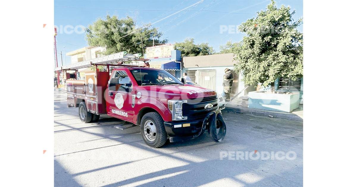 Fuego consume su hogar y su navidad