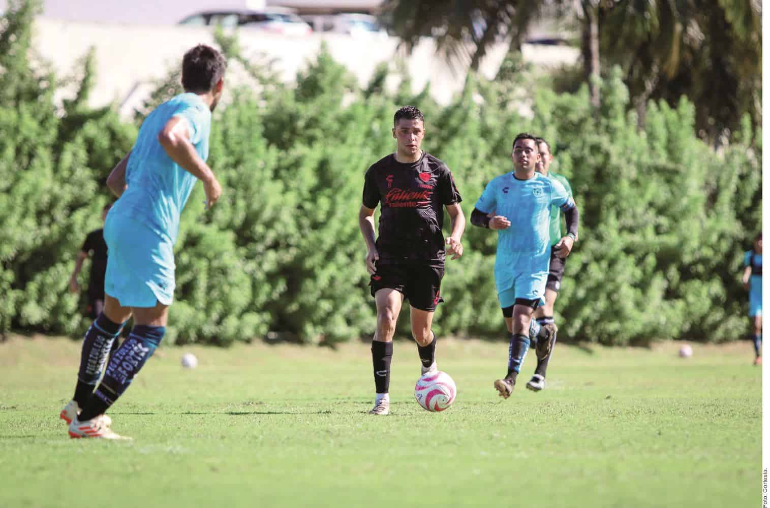 Mateo García y Jordy Caicedo hicieron una anotación cada uno en el juego de Atlas ante Pachuca.