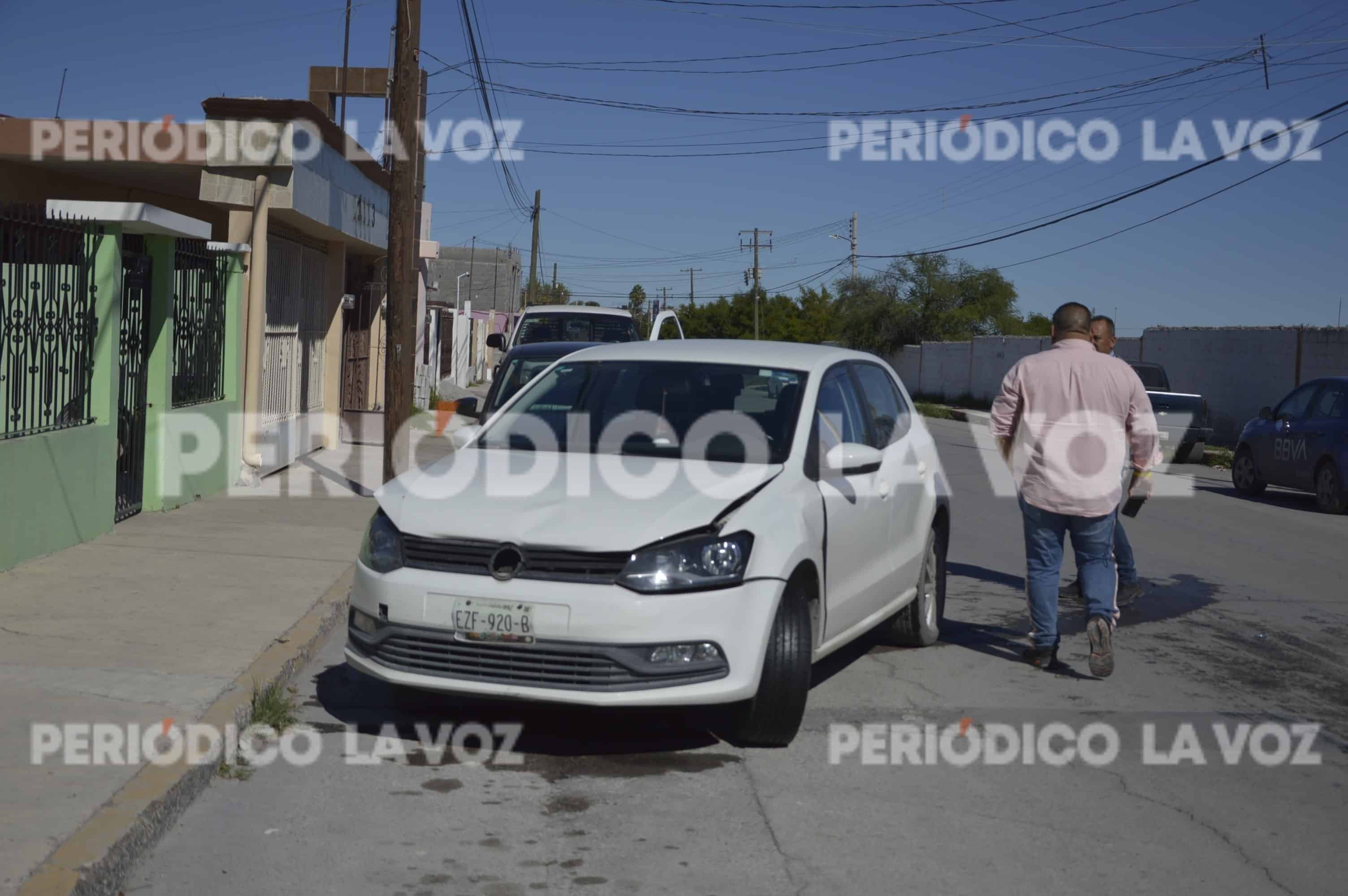 Le da besito a Toyota del año