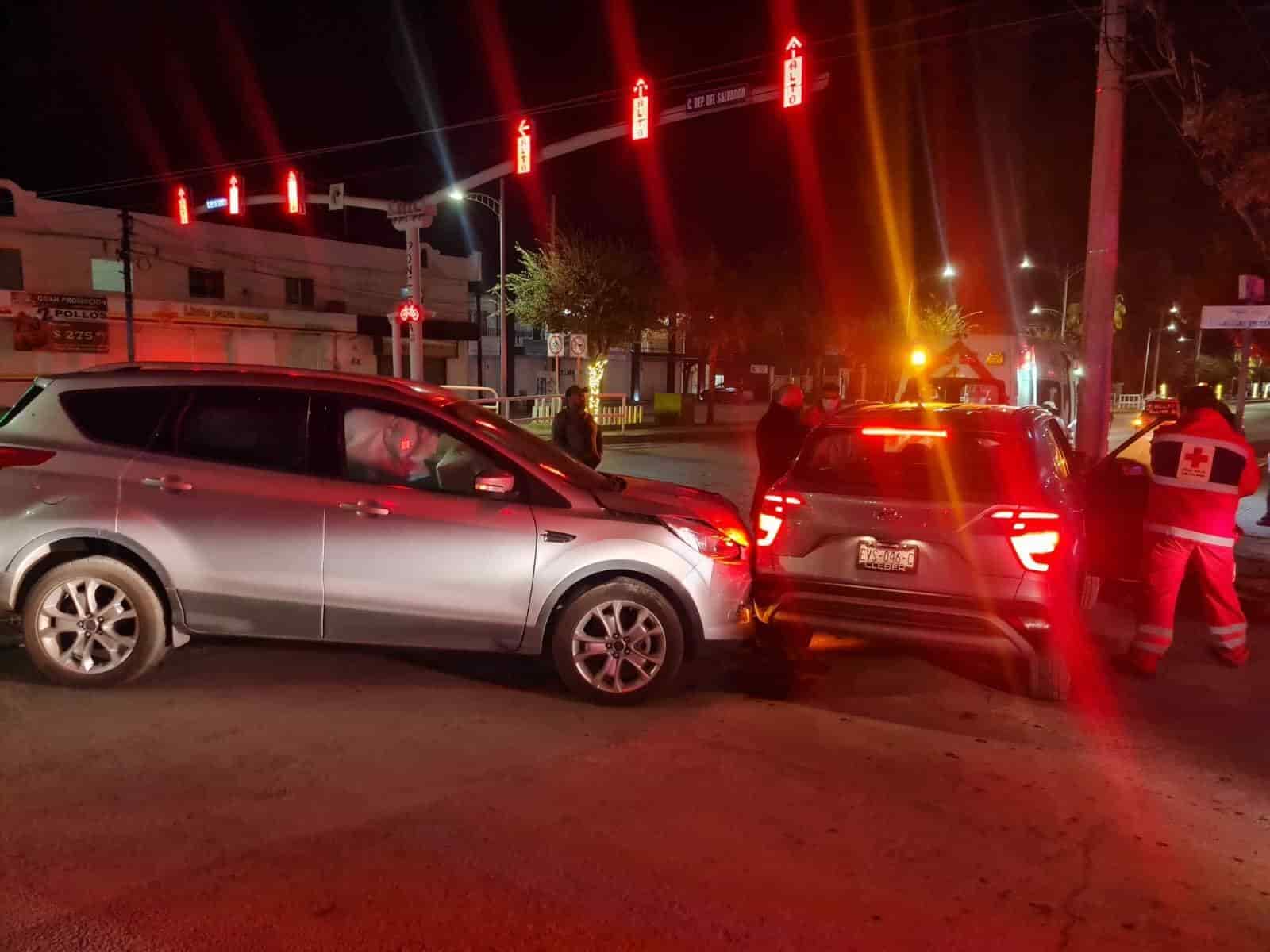 Destroza en choque camioneta del año