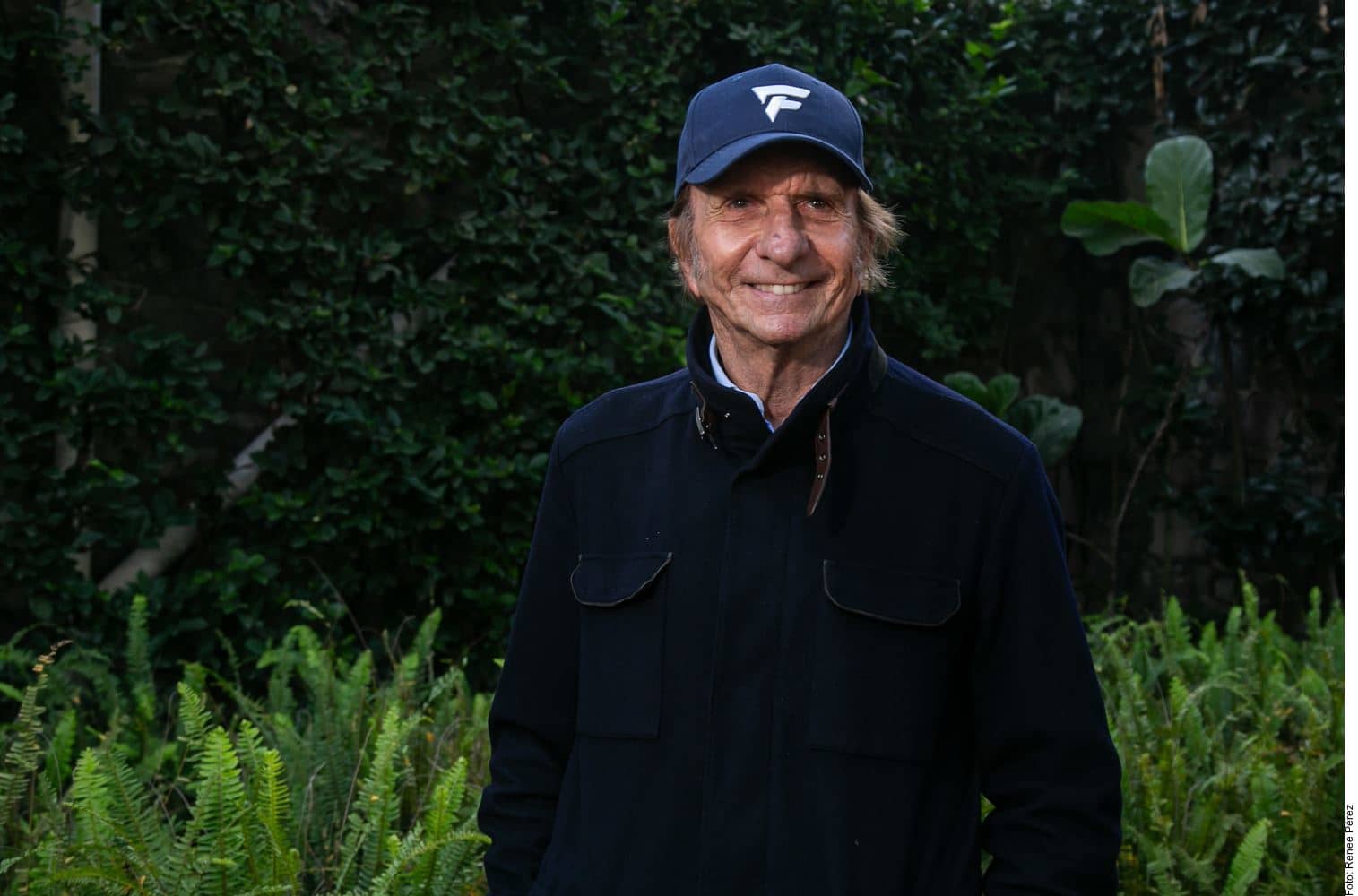 Emerson Fittipaldi, dos veces campeón del mundo (1972 y 1974), pone al jalisciense, actual subcampeón de la máxima categoría, a la altura de los referentes del continente.