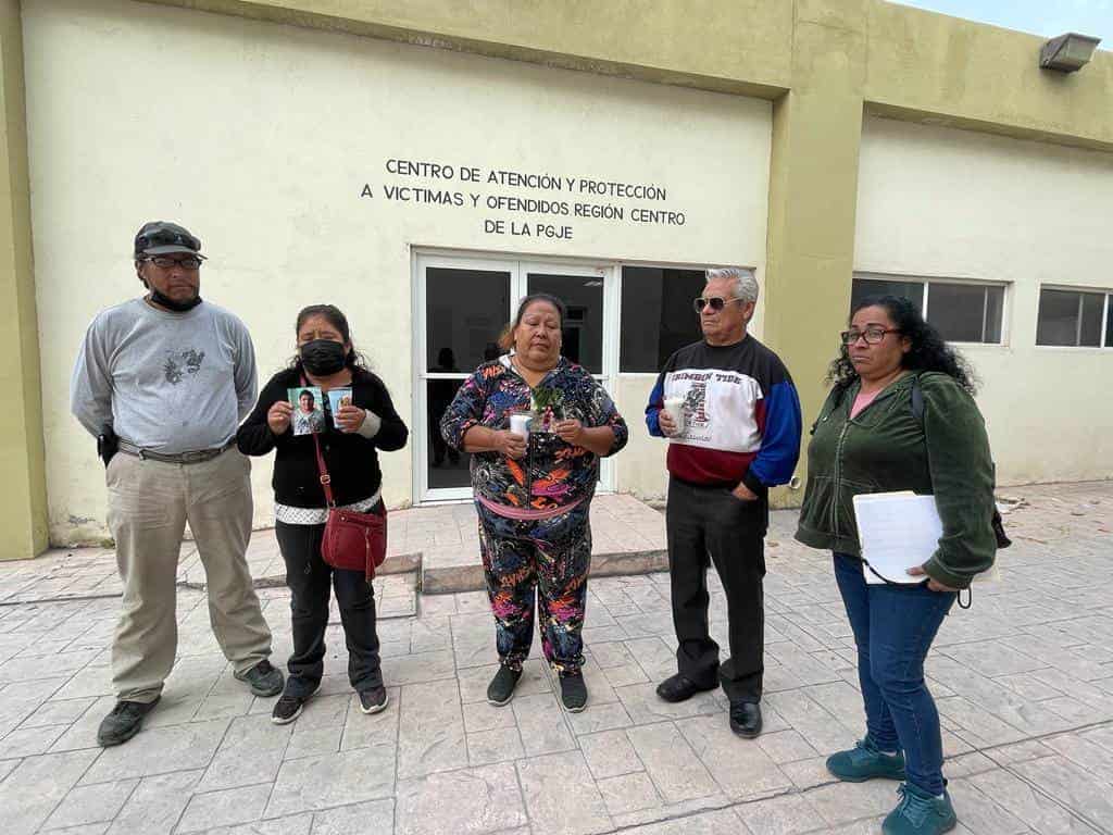 Buscan padres a sus hijos desaparecidos