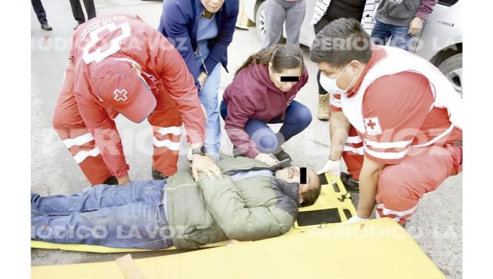 Embiste cafre a encargado de estacionamiento del San Martín