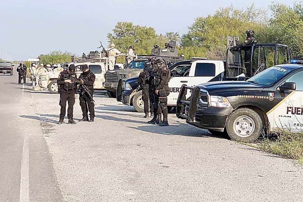 Impiden policías estatales acceso a coahuila de célula criminal