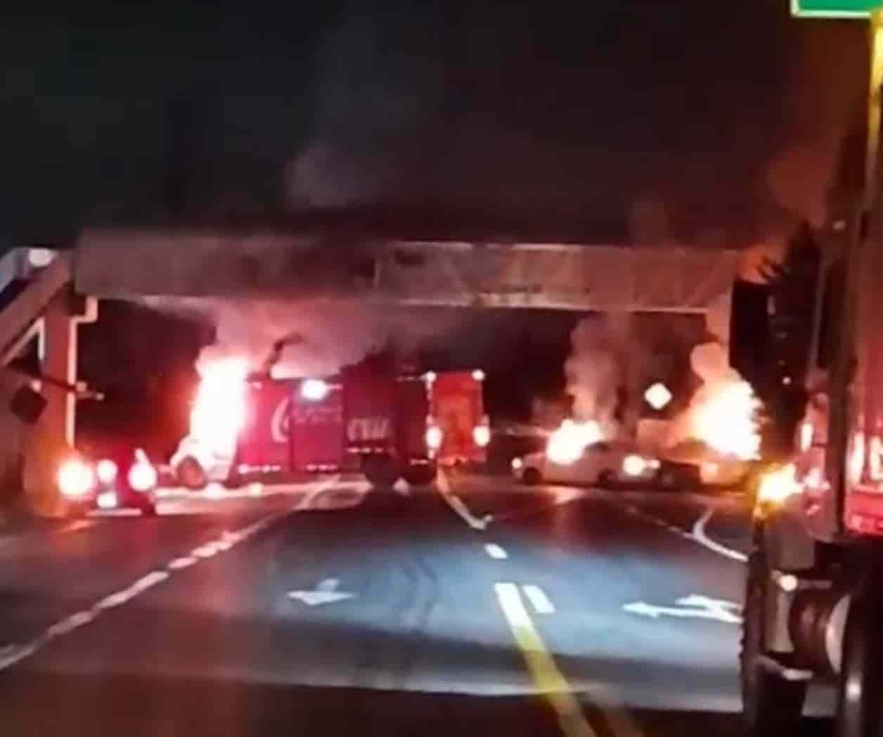 Gobierno Federal se lanza contra los medios por informar actos violentos en Tabasco