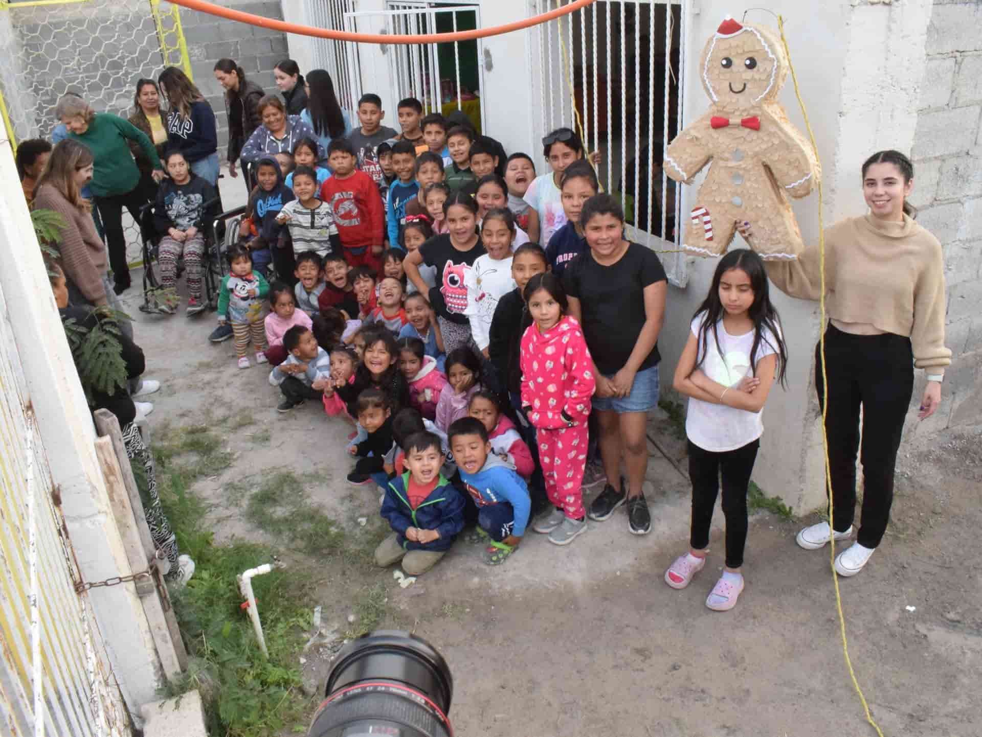 Celebran posada niños del comedor Infantil MANÁ