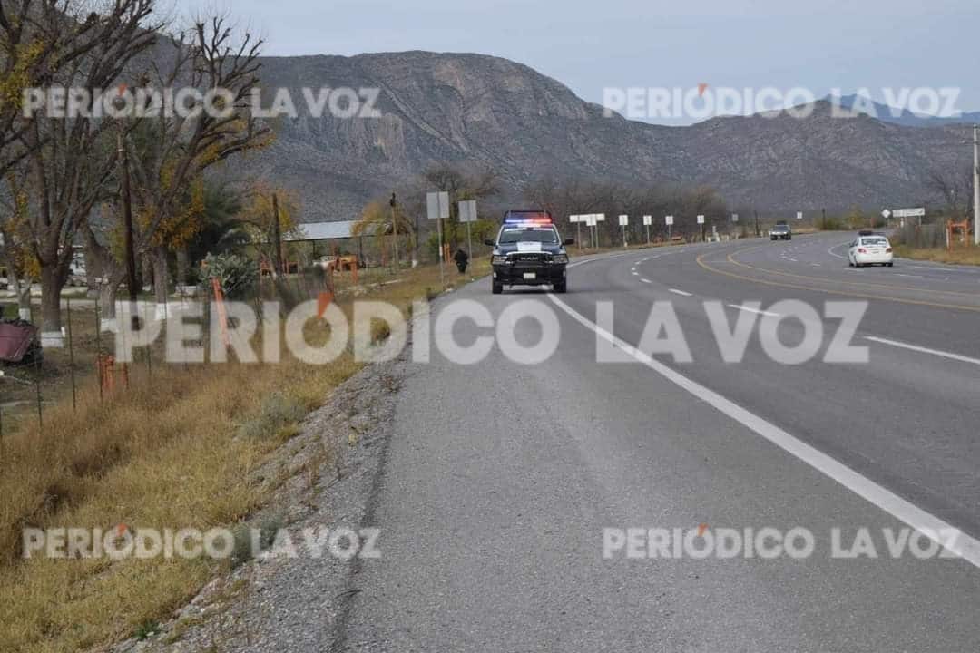 Se sale de la carretera y muere