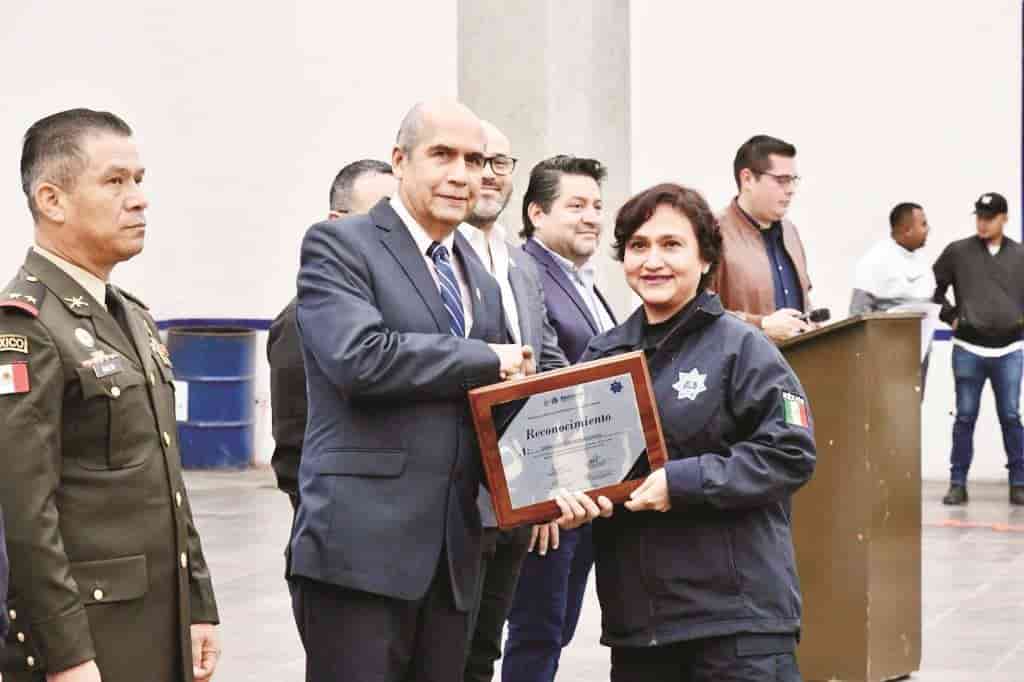 Reconoce Alcalde labor de policías