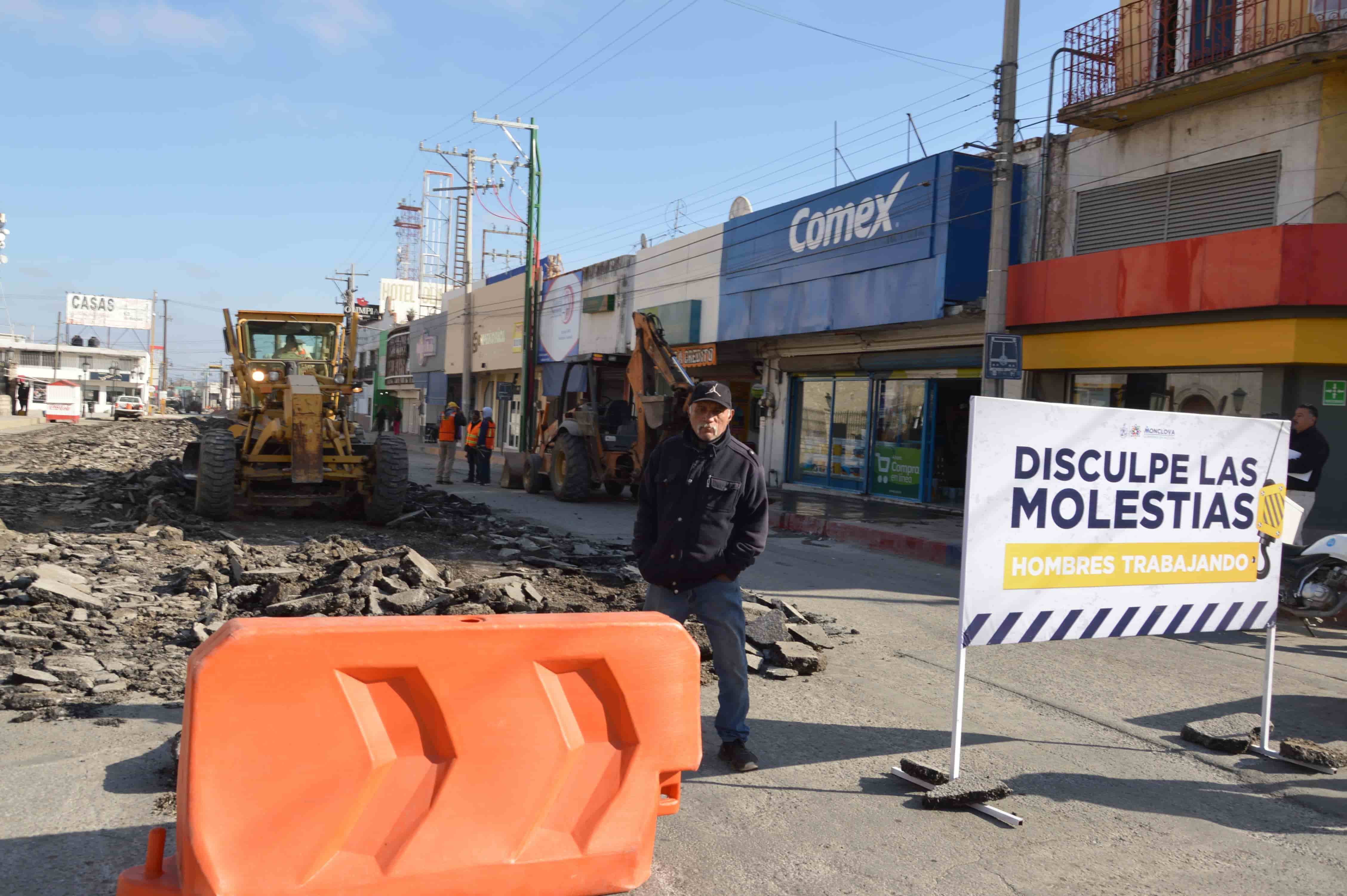 Cierran vialidades en la Zona Centro