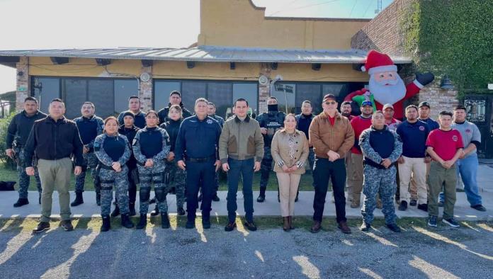 Reconocen a los policías de Allende