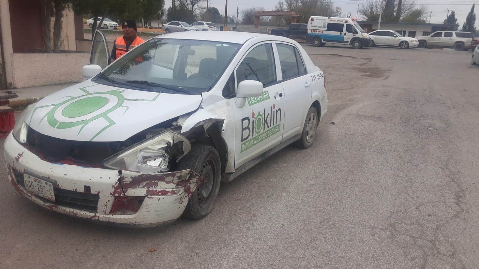 Chocan en Morelos sobre la esquina de Xicoténcatl y Juárez