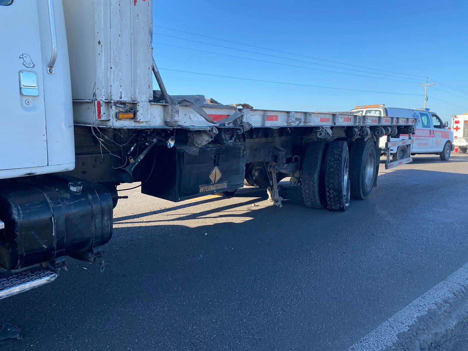 Muere paisano en la 57 en aparatoso accidente vial