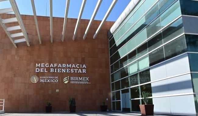 Megafarmacia entregará medicamentos a domicilio; Aseguró AMLO