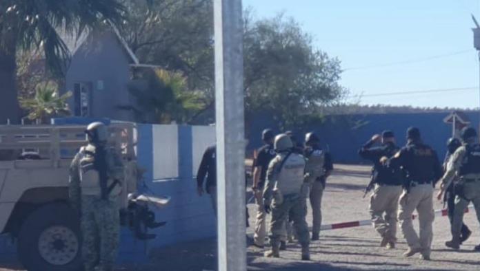 Rescatan a 18 migrantes secuestrados en Sonora