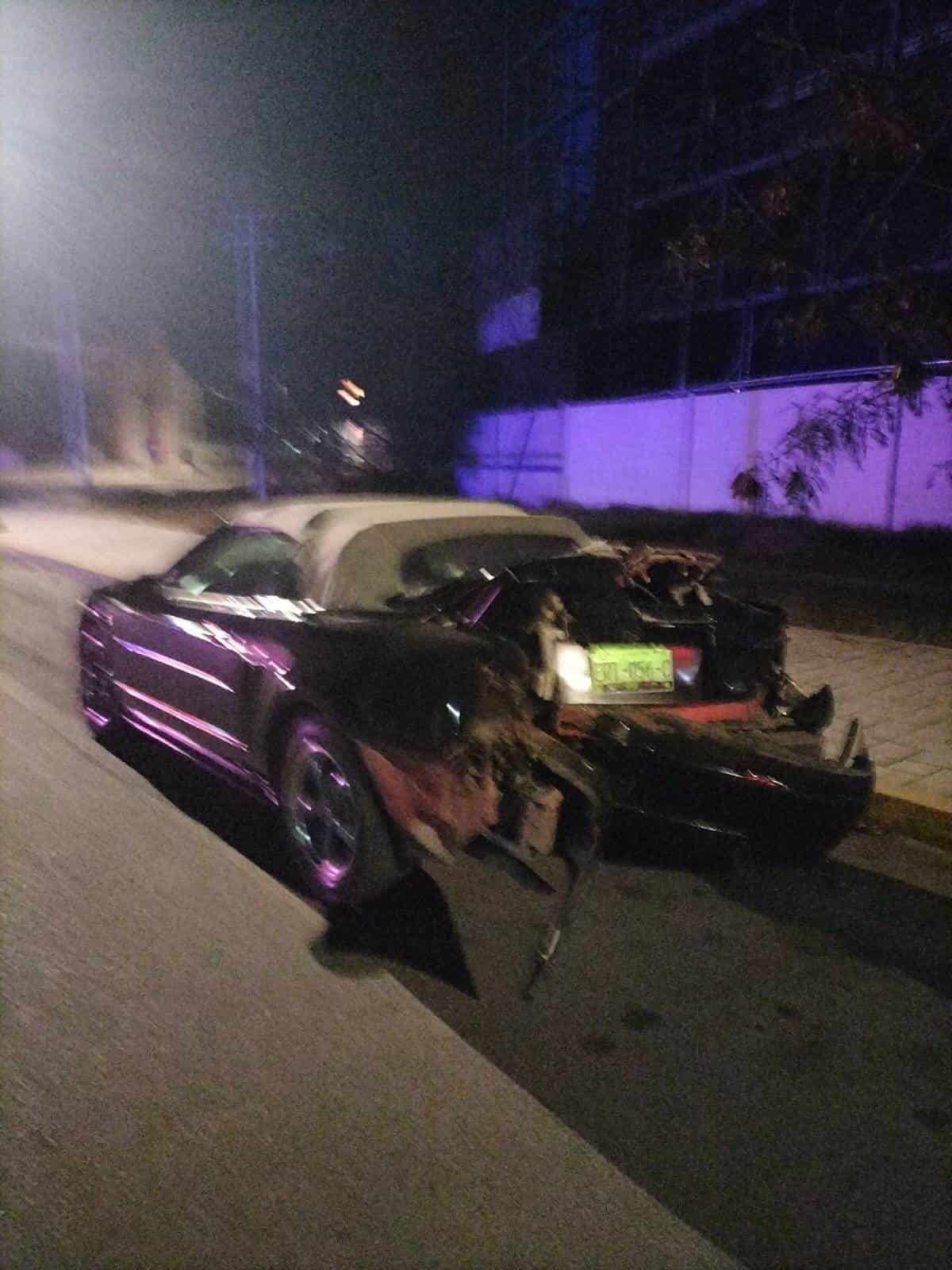 ‘Frunce’ Mustang en fuerte choque